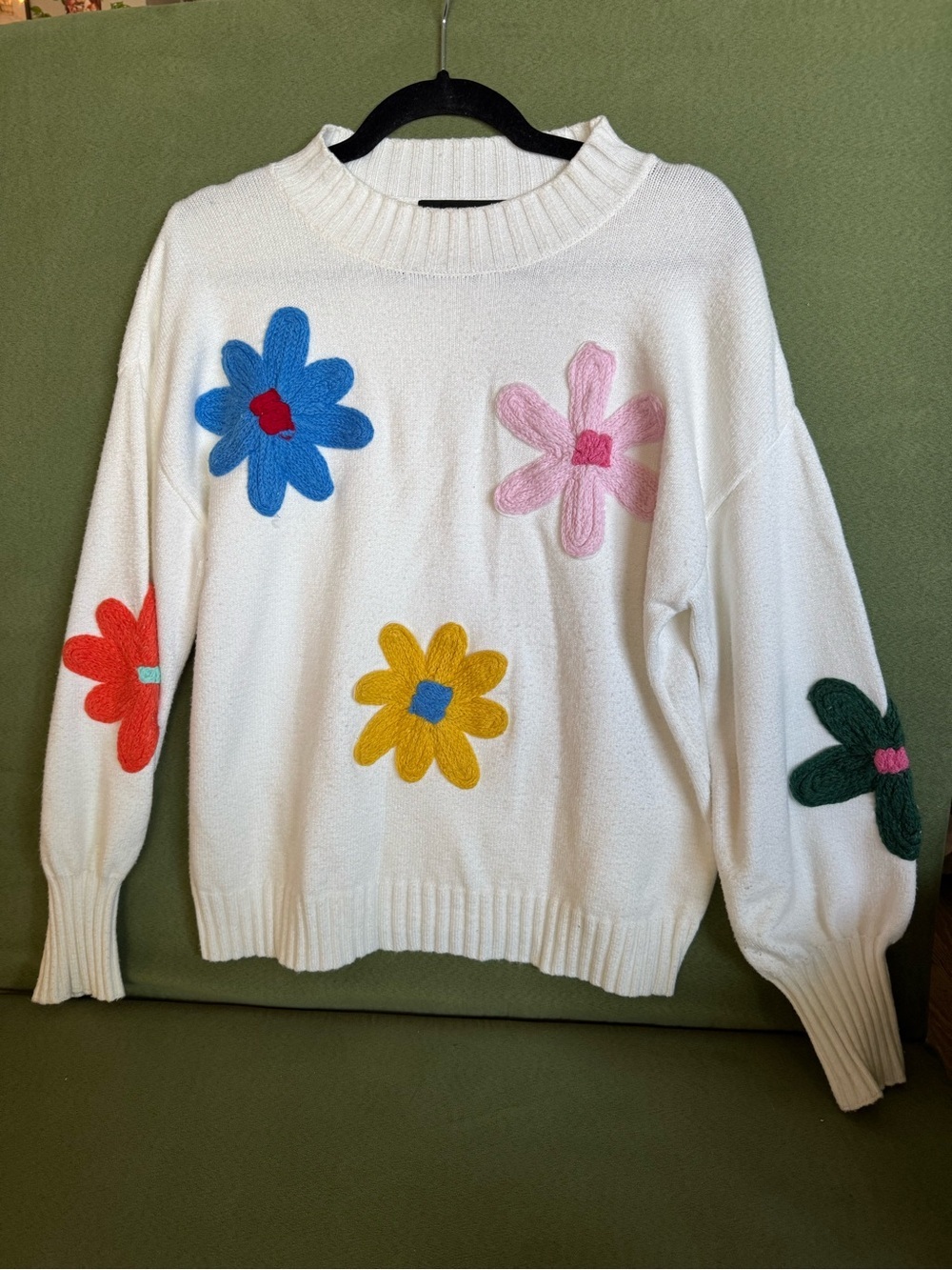 White Floral Appliqué Crewneck Sweater - Women